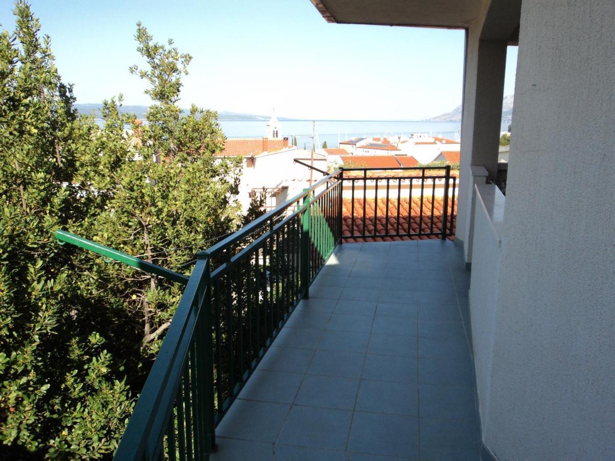 Rooms Tia Baška Voda Esterno foto