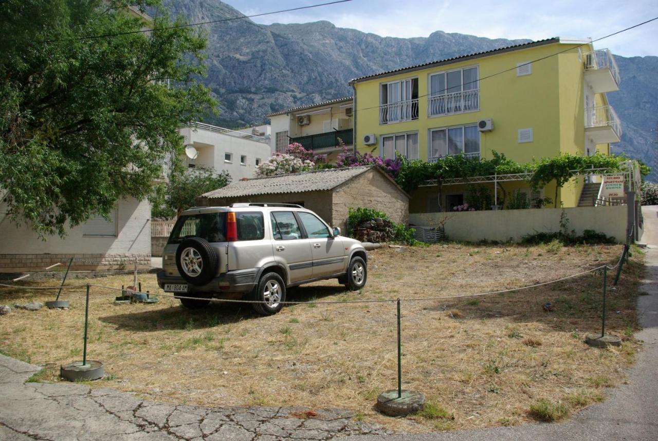 Rooms Tia Baška Voda Esterno foto