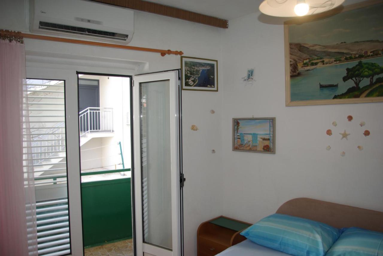Rooms Tia Baška Voda Esterno foto