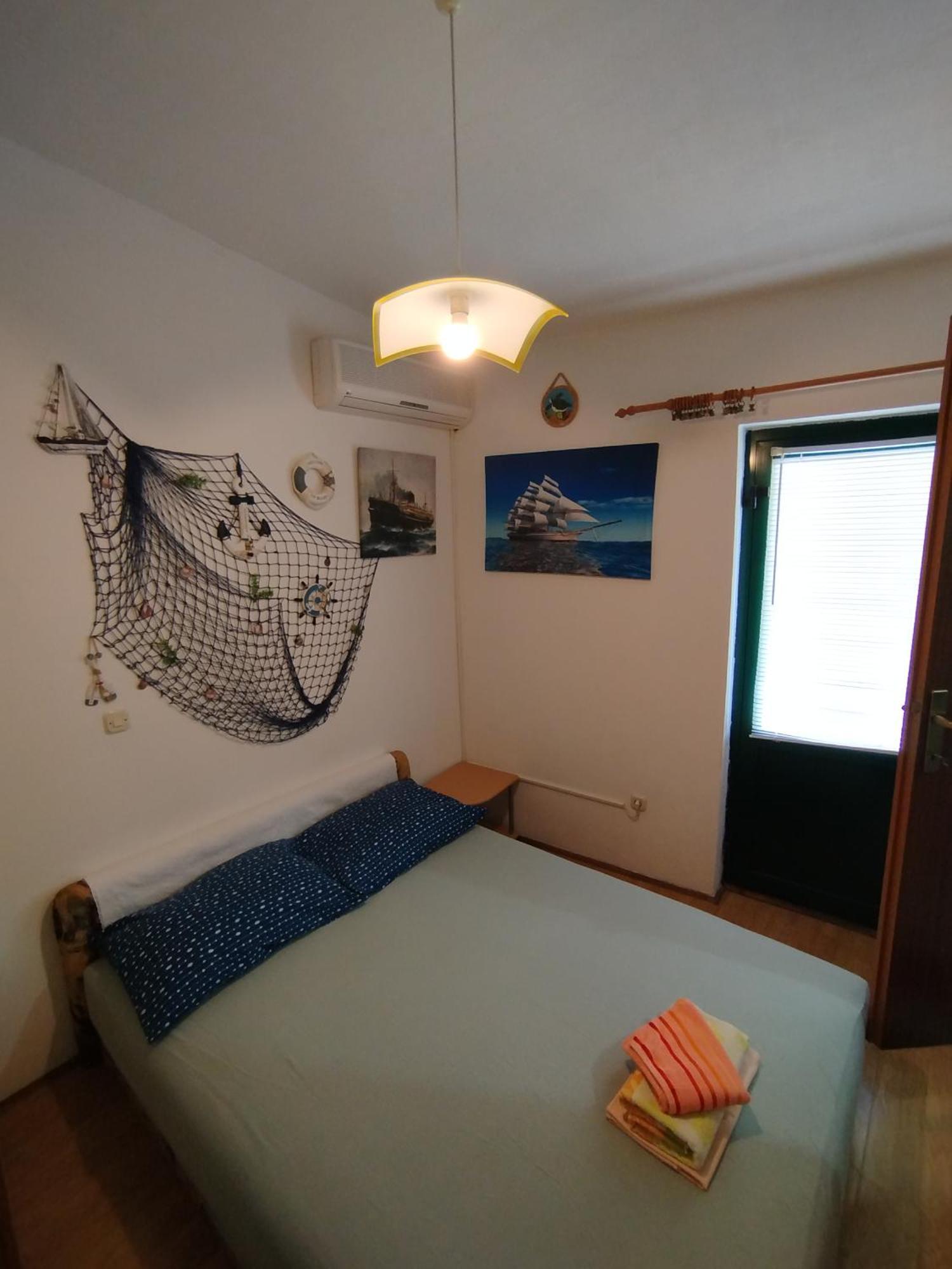 Rooms Tia Baška Voda Esterno foto