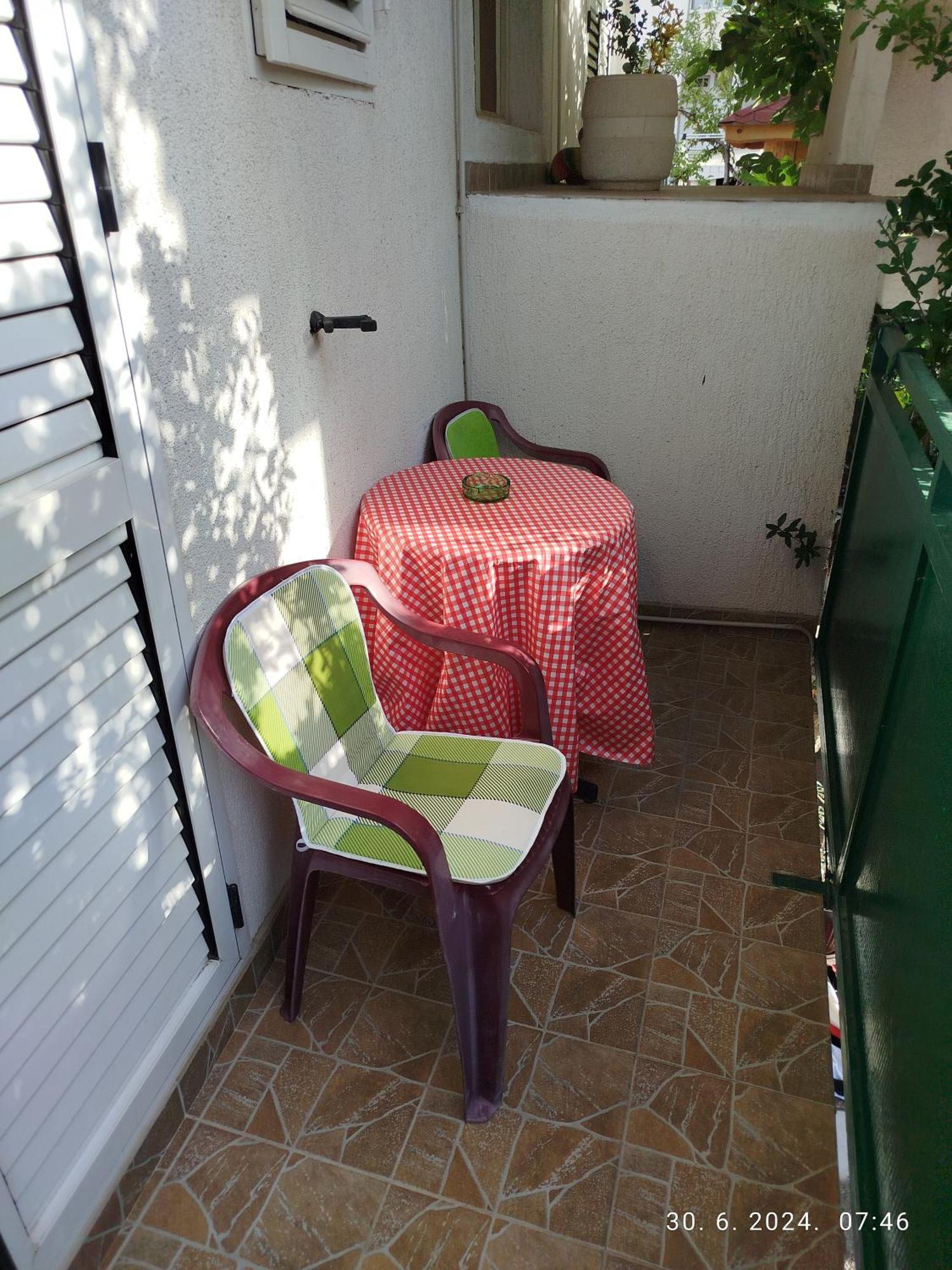 Rooms Tia Baška Voda Esterno foto